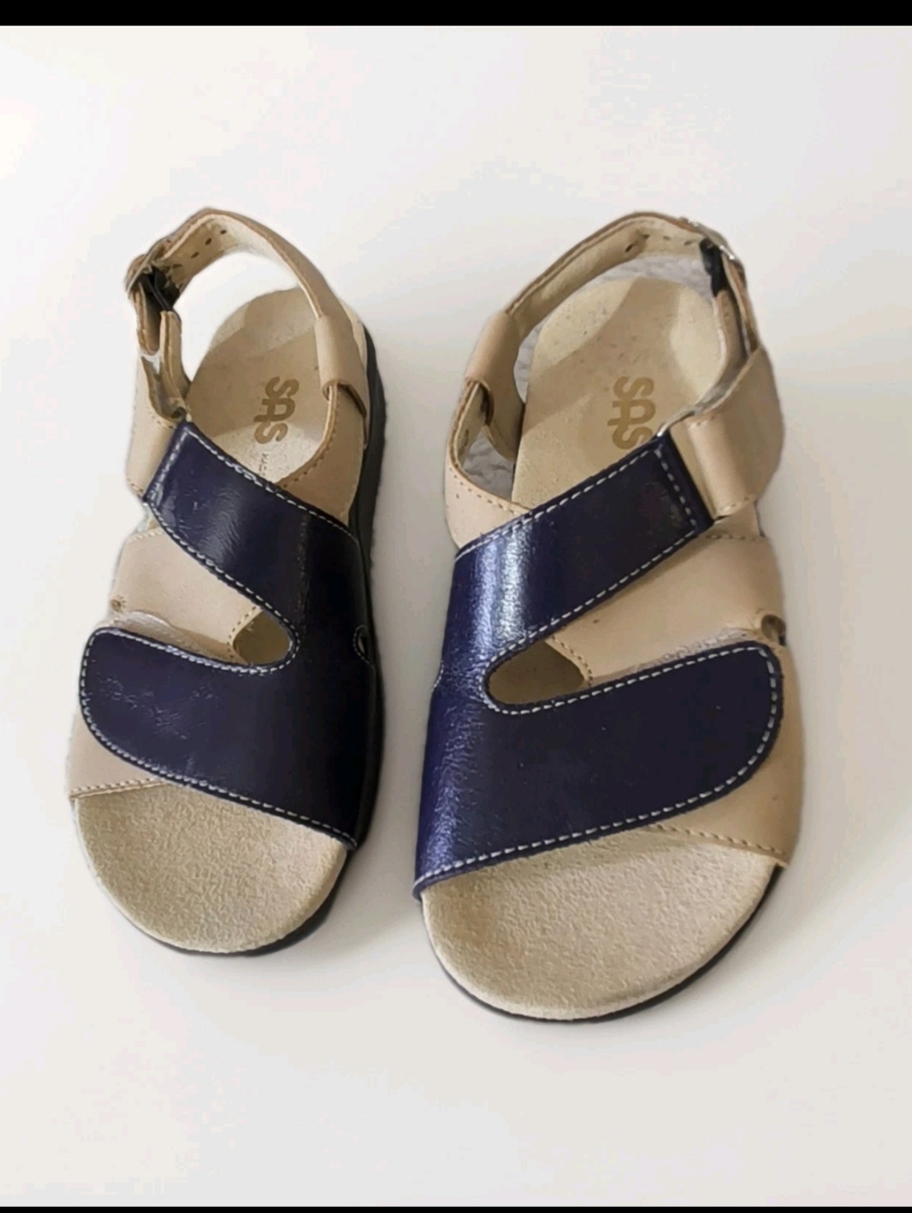 SAS Women Beige and Navy Adjustable Sandals Size 4M